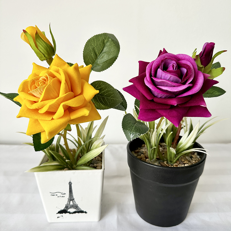 Begrotingsvriendelike kunsmatige hydrangeas vir langerdurende skoonheid