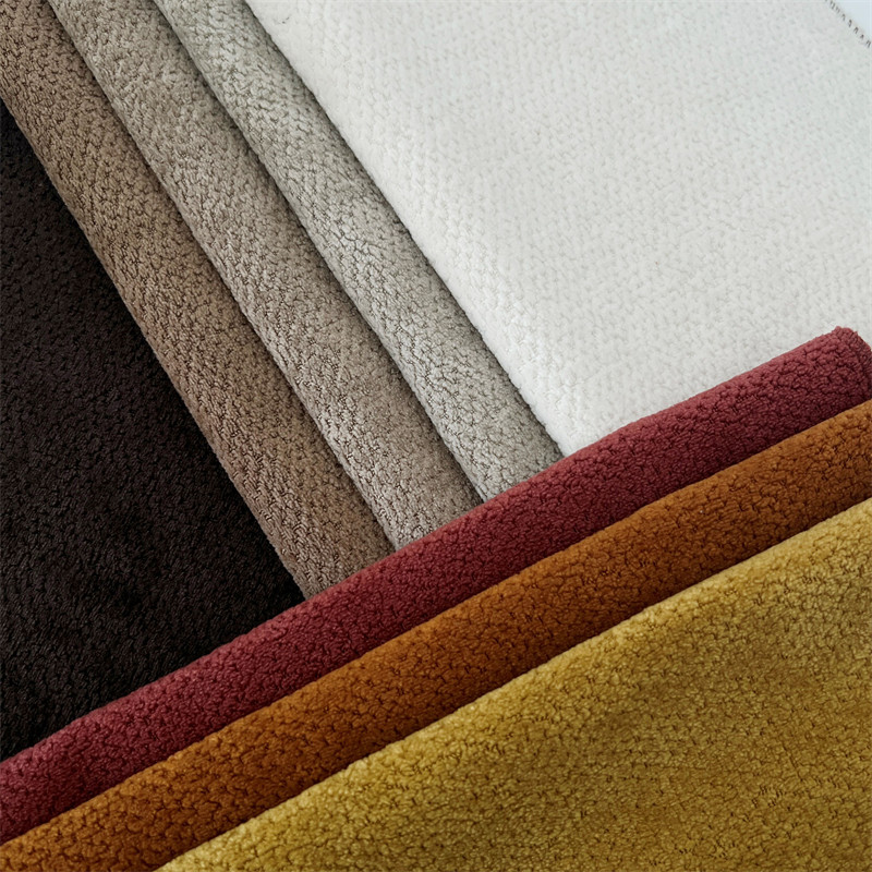 Stilvolle Chenille-Stoffsofas, um Ihren Wohnraum aufzuwerten