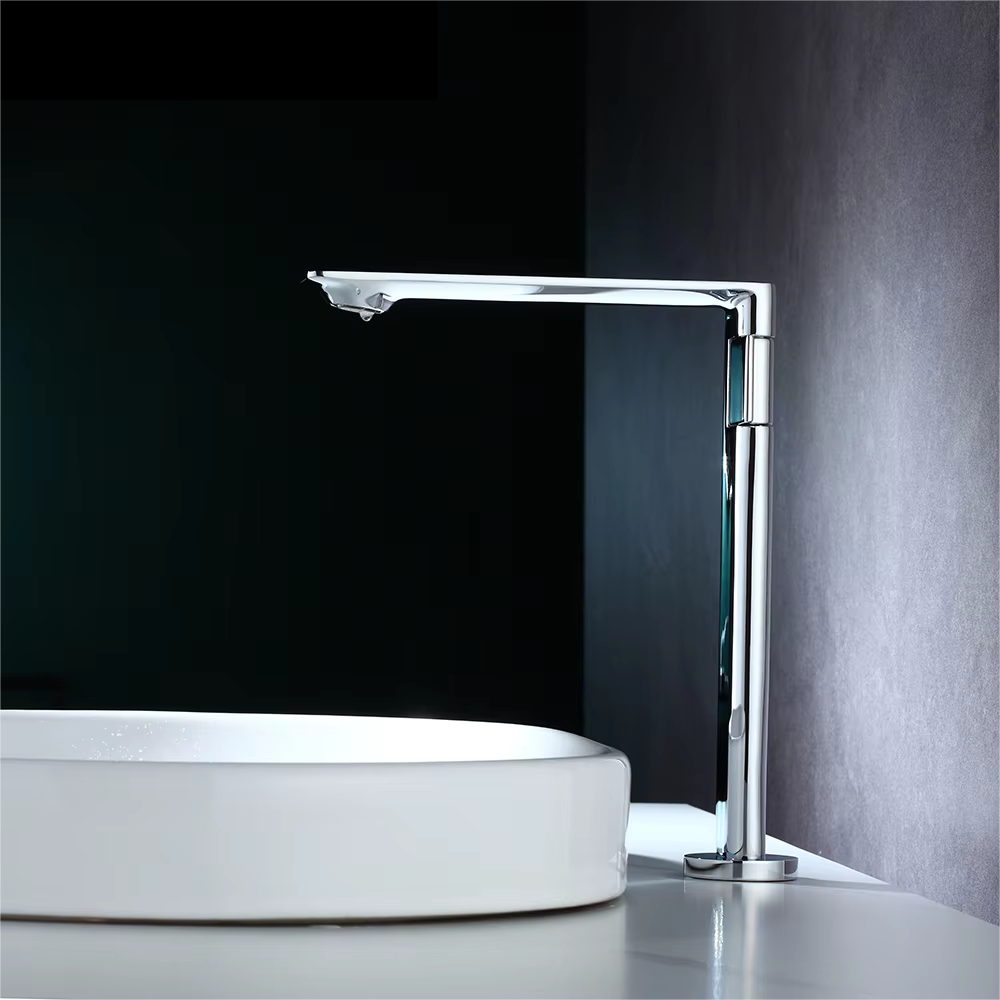 נחושת מזרק ארוך במיוחד עם יד אחת חור אחד למים חמים וקרים למixer אמבטיה