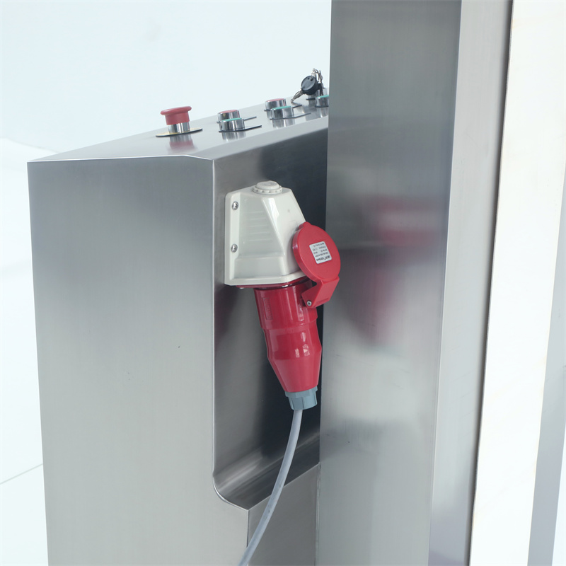 शक्तिशाली बिन ब्लेंडर के साथ अपनी पुनः चक्रण प्रक्रिया को सरल बनाएं