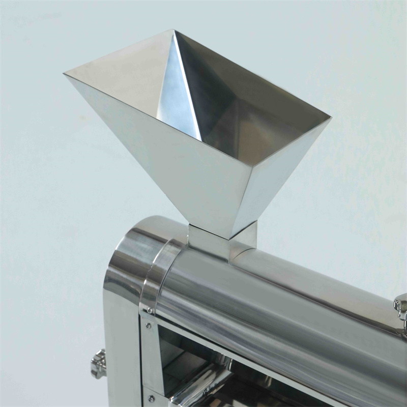 मिश्रण हॉपर की जीवनायु को बढ़ाने के लिए सही रखरखाव का महत्व।