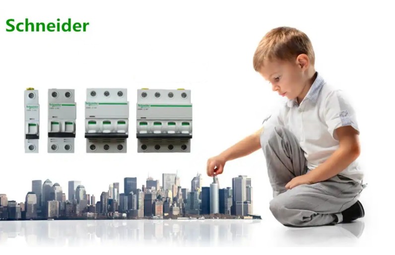 כישורים בינלאומי Quốc tế עם סיוע מקומי