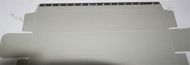 Алюминиевая фольга для кухонных рулонов с пластиковым режущим лезвием