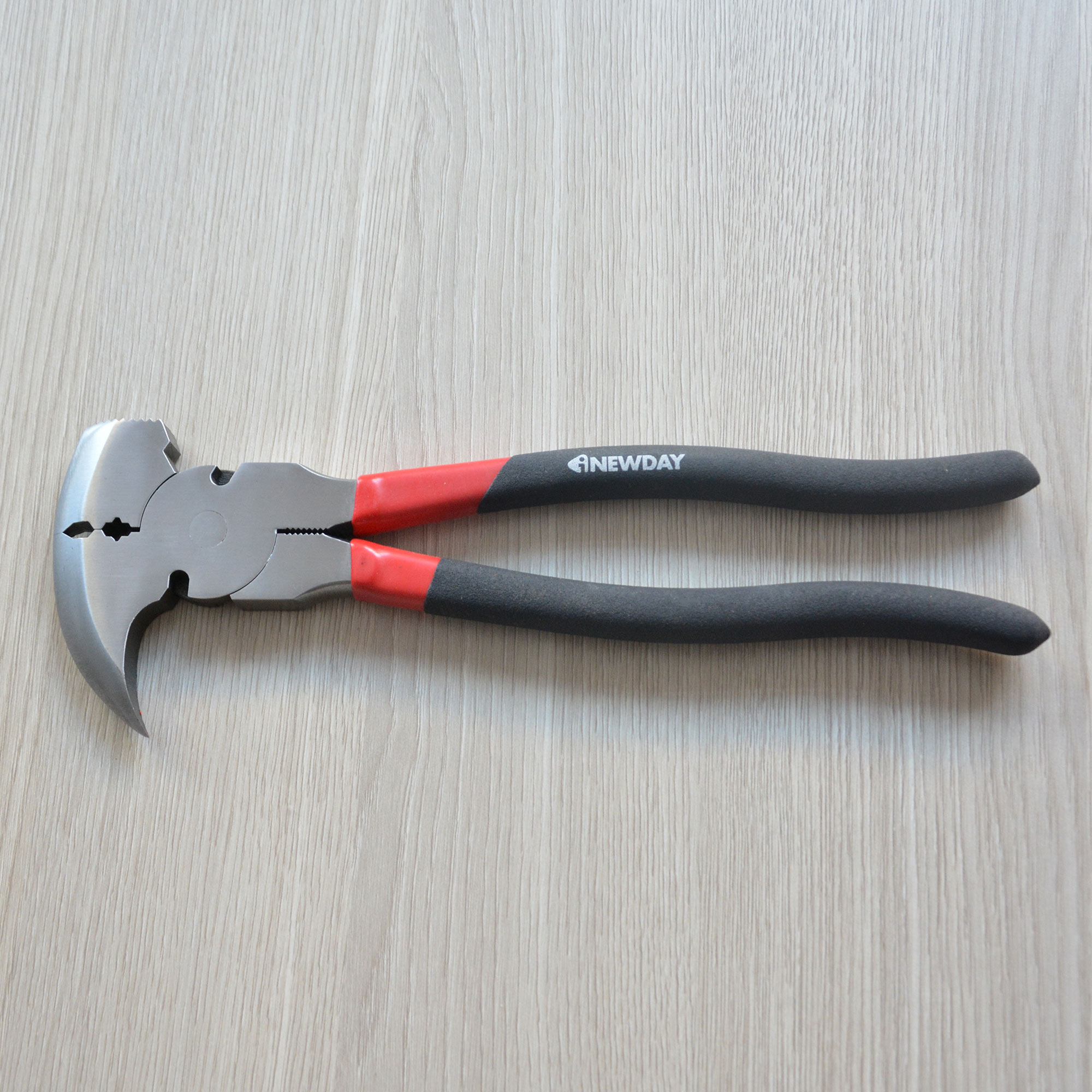 AIDANVÄLITYSJÄNNITTEEN LEIKKUUTERÄ TX366