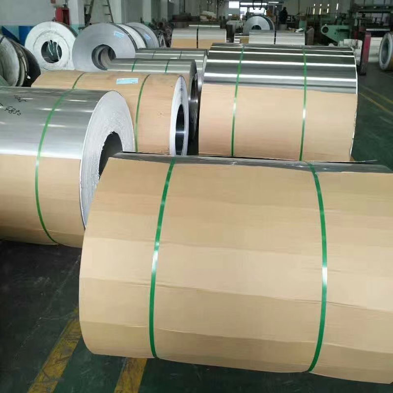 چرا ورق فولاد کربنی انتخاب محبوب تولیدکنندگان است