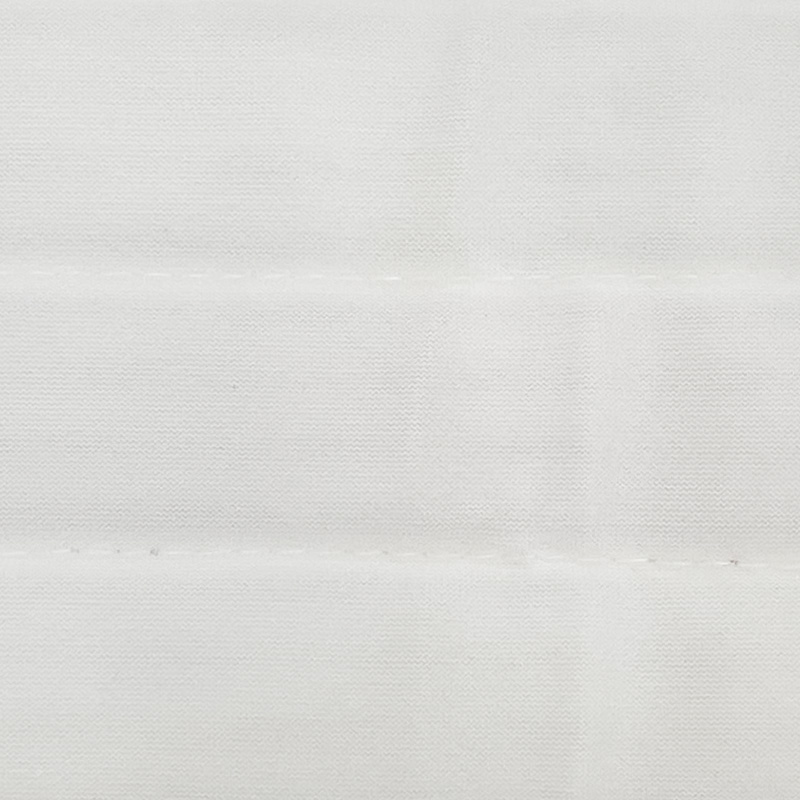 Anteleudu itsellesi pehmeästi koskettaava kypsä chenille-käsivuotteenammella.