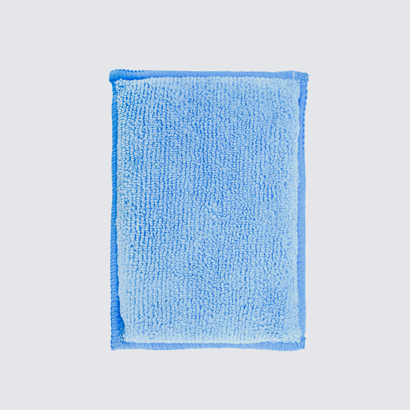 Kompakta och portabla handdukar perfekta för poolen eller stranden