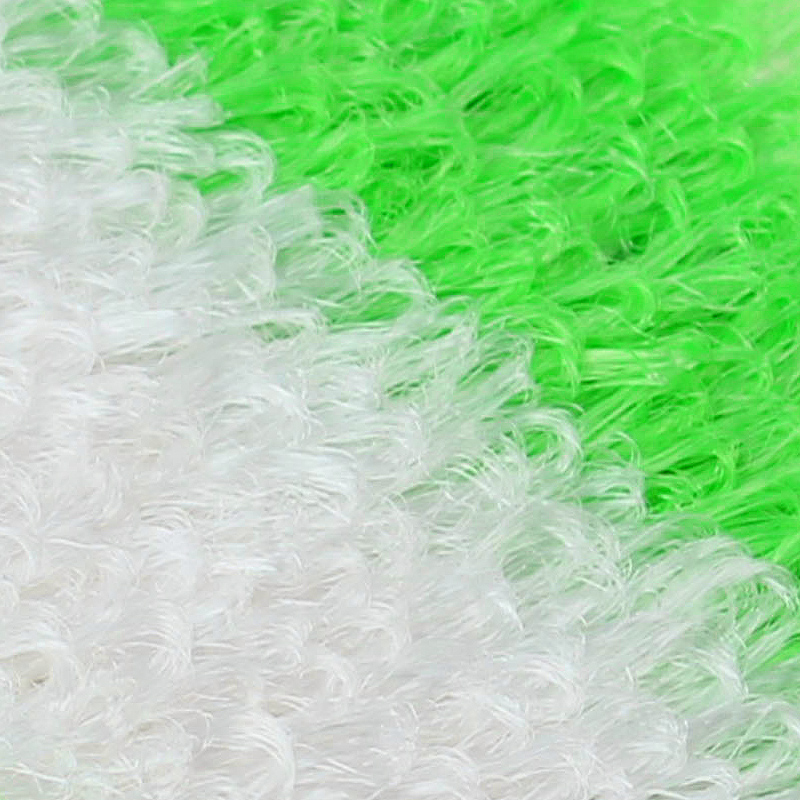 Erhalten Sie ein Ausstellungs-Aussehen mit einer Handschuh-Auto-Wäsche