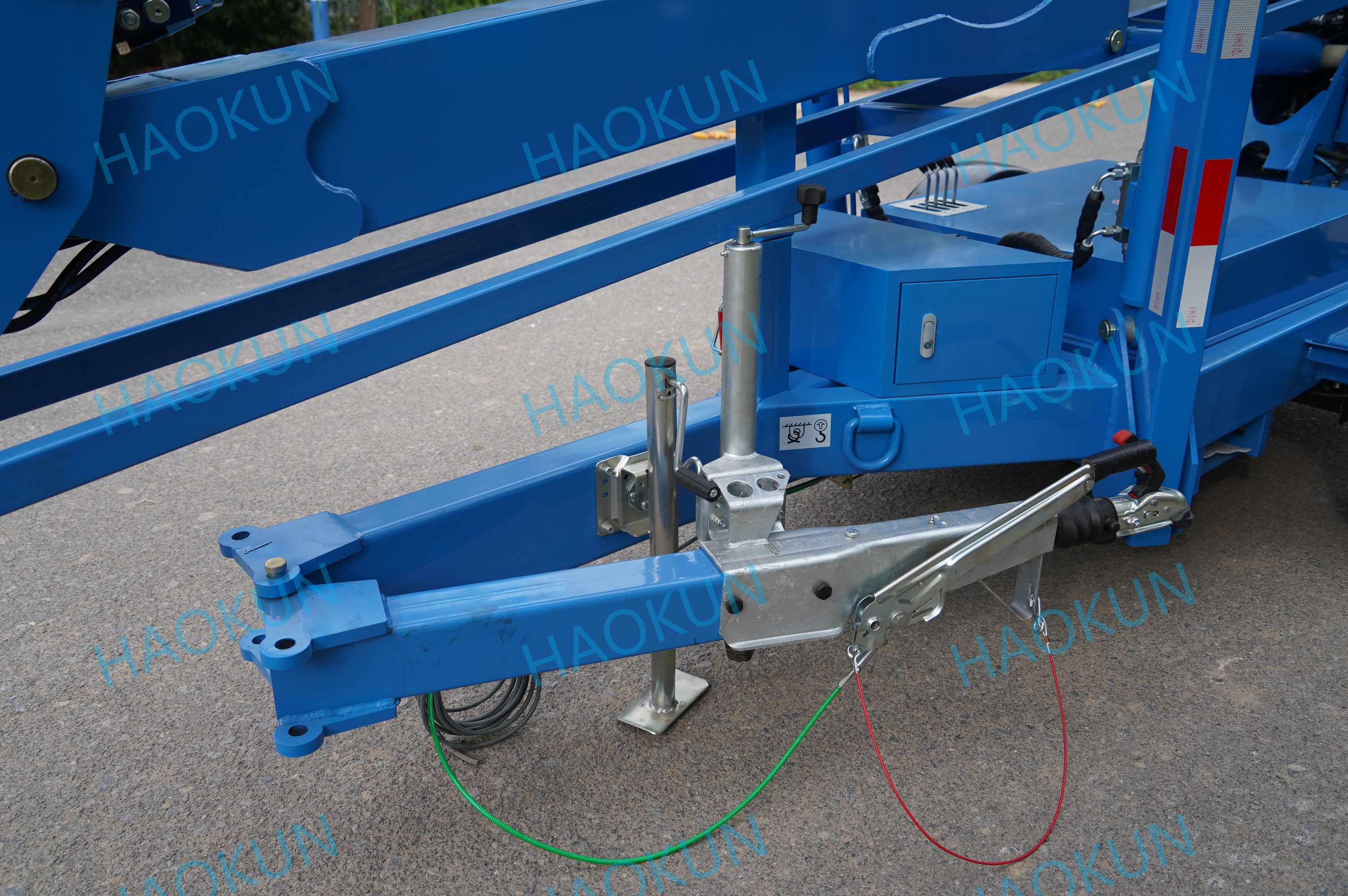 18m Tow Behind Trailer Mounted Boom Lift Telescopic Spider Man Lift for Construction and Maintenance factory