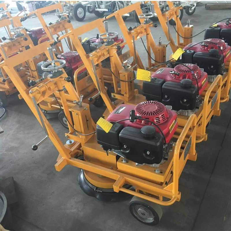 HW 1050 Old Thermoplastic Line Road Marking Removal
