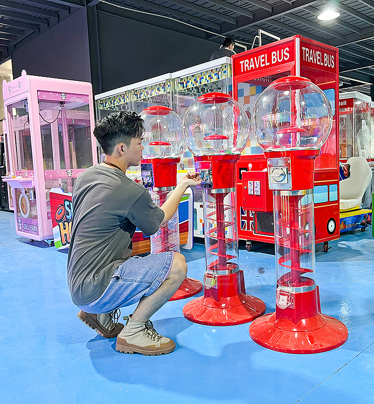 Most Popular Capsule Toy Vending Machine Bouncing Ball Vending Machine manufacture