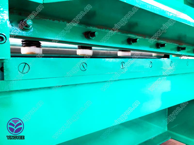 Automatic straighten and cutting machine hydraulic  mental making machine details