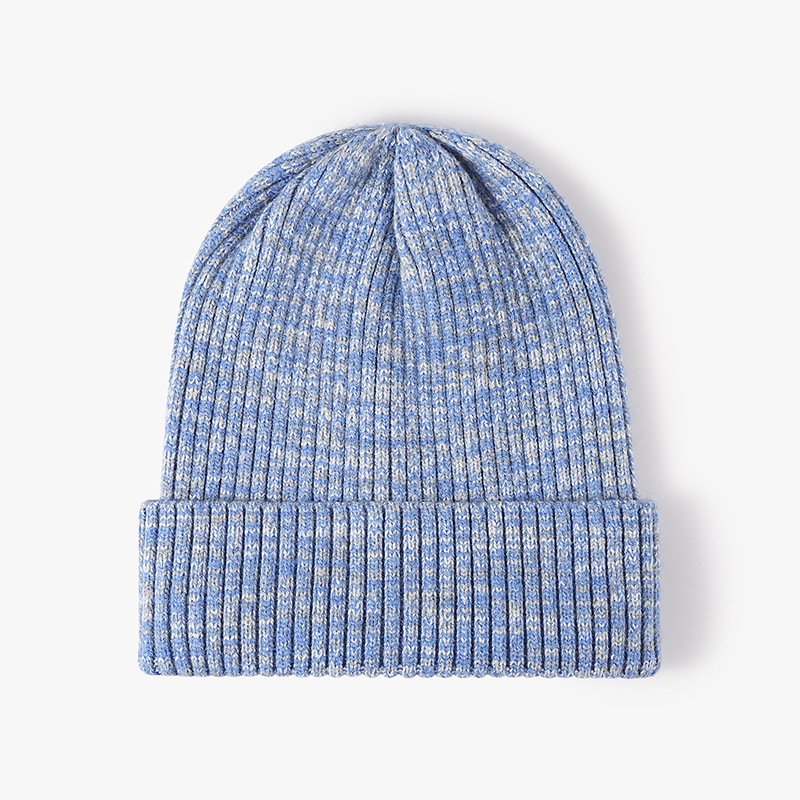 Women's jacquard knitted hat with rolled hem