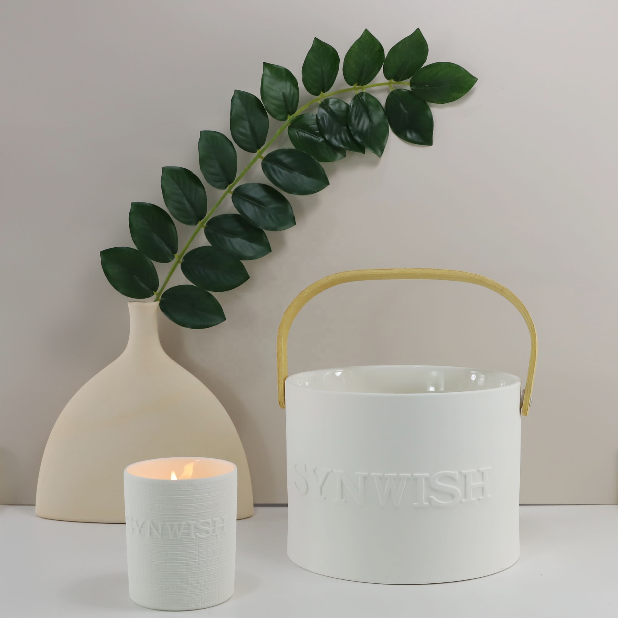 Synwish extra large wholesale custom embossed logo white matte candle jars holders to make candles with boxes flower vase factory