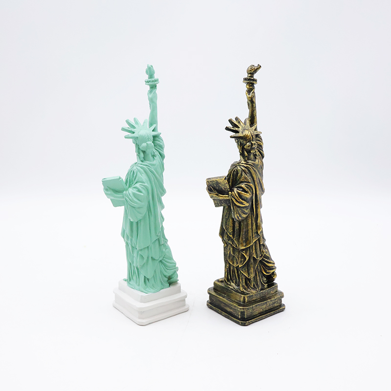 OEM Custom crafts home decoration miniature peripheral souvenir statue new resin Statue of Liberty figure figurines details