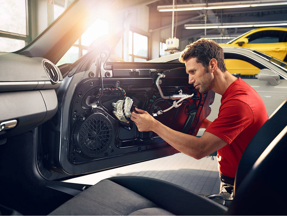 2.Quality Focus with Customizable Solutions
